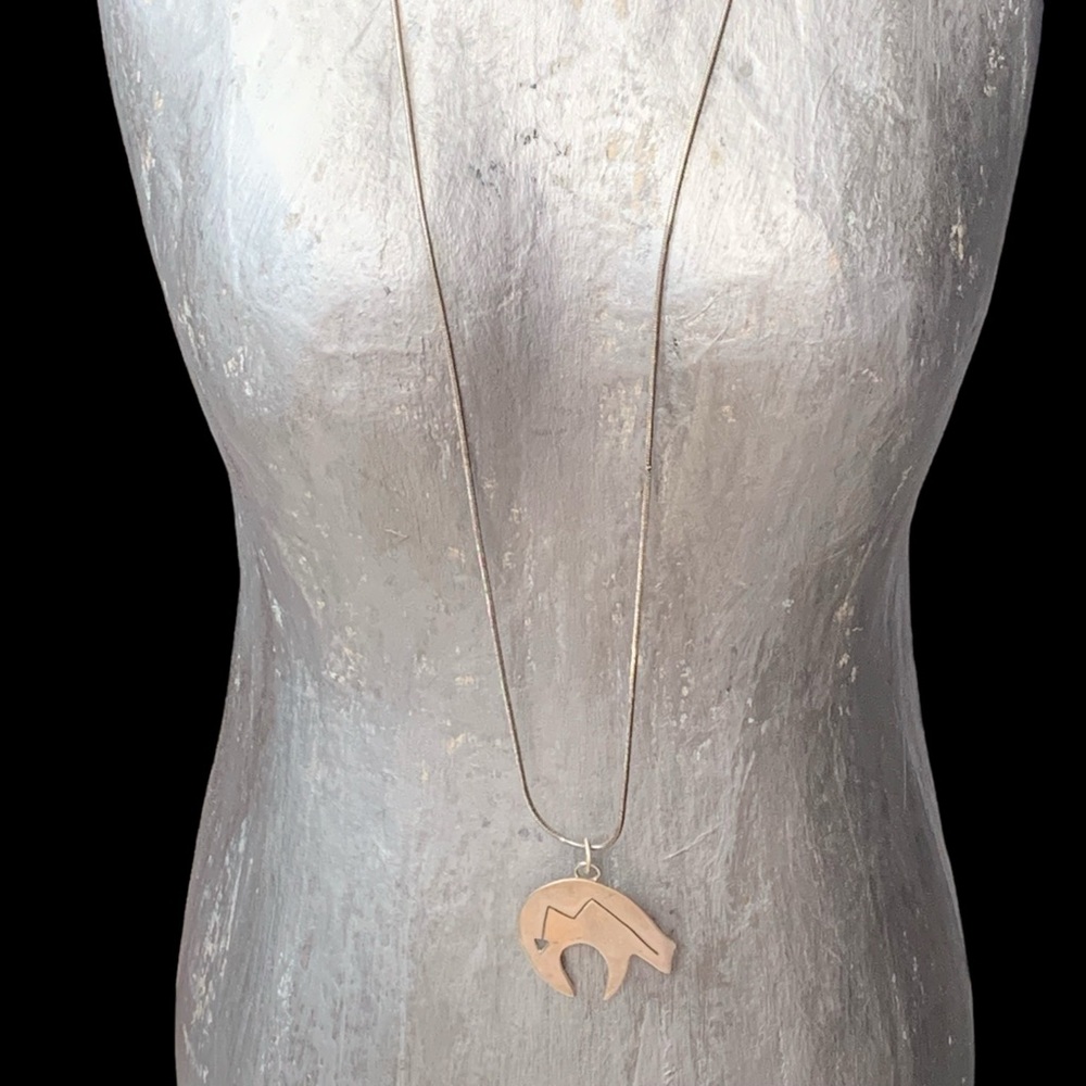 Navajo Native American Southwestern Sterling Silver Bear Unisex Necklace - Picture 3 of 7